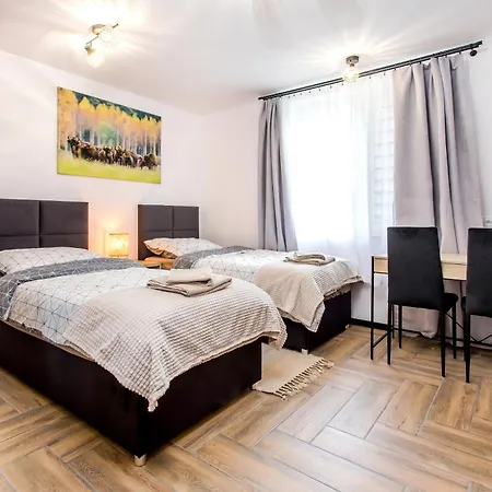 Apartamenty Na Wierobieja Nowe Hajnowka Exterior photo